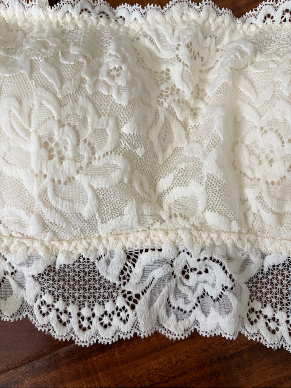 Abercrombie and Fitch Lace Bralette size XS NEW! - Picture 2 of 5